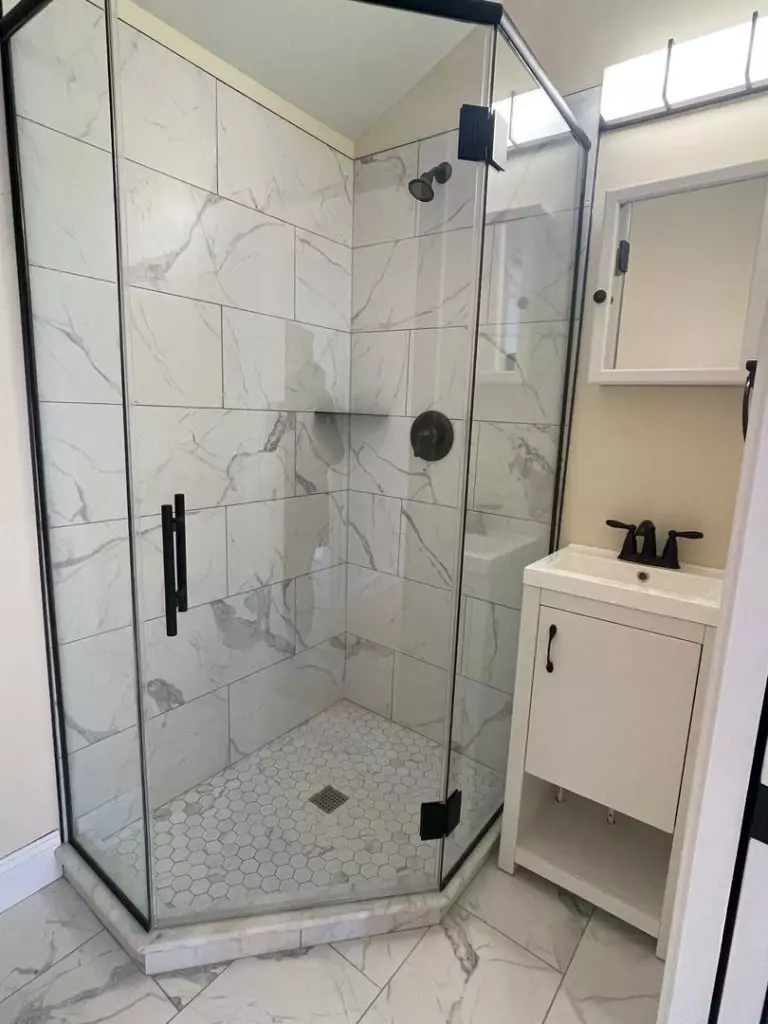 74 Elmwood Ave, Burlington, VT | Newly Renovated 6 Bedroom House Near UVM & Downtown | June 2027