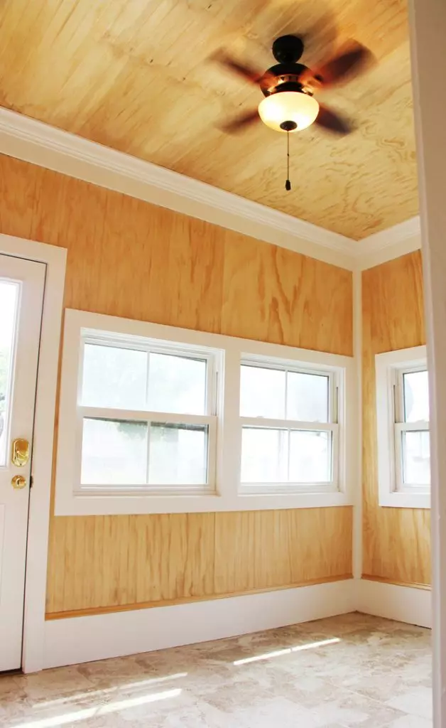 24 Cedar St, Burlington, VT | Renovated 3 Bedroom Apartment with Parking | June 2027