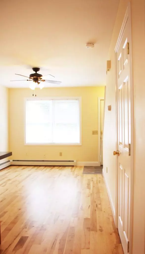 20 Luck St, Burlington, VT | 3 Bedroom Townhouse Near UVM & Downtown | June 2027