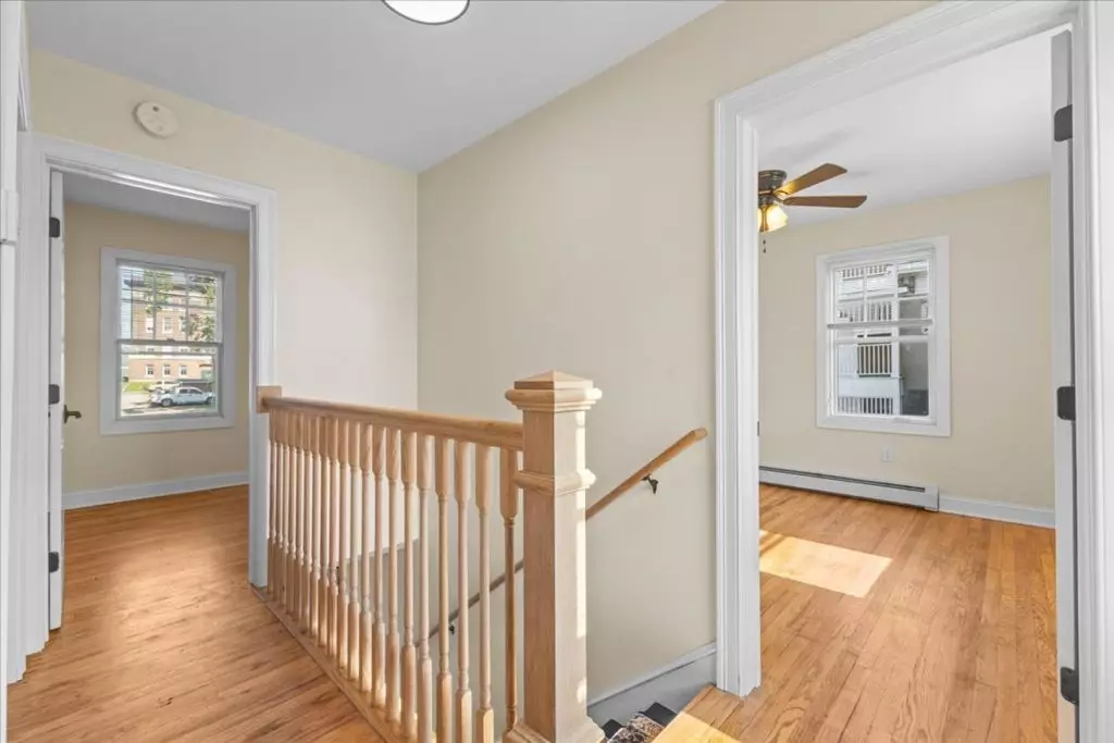 Newly Renovated 5 Bedroom Apartment in Burlington, VT | Free Parking & Near UVM | June 2027