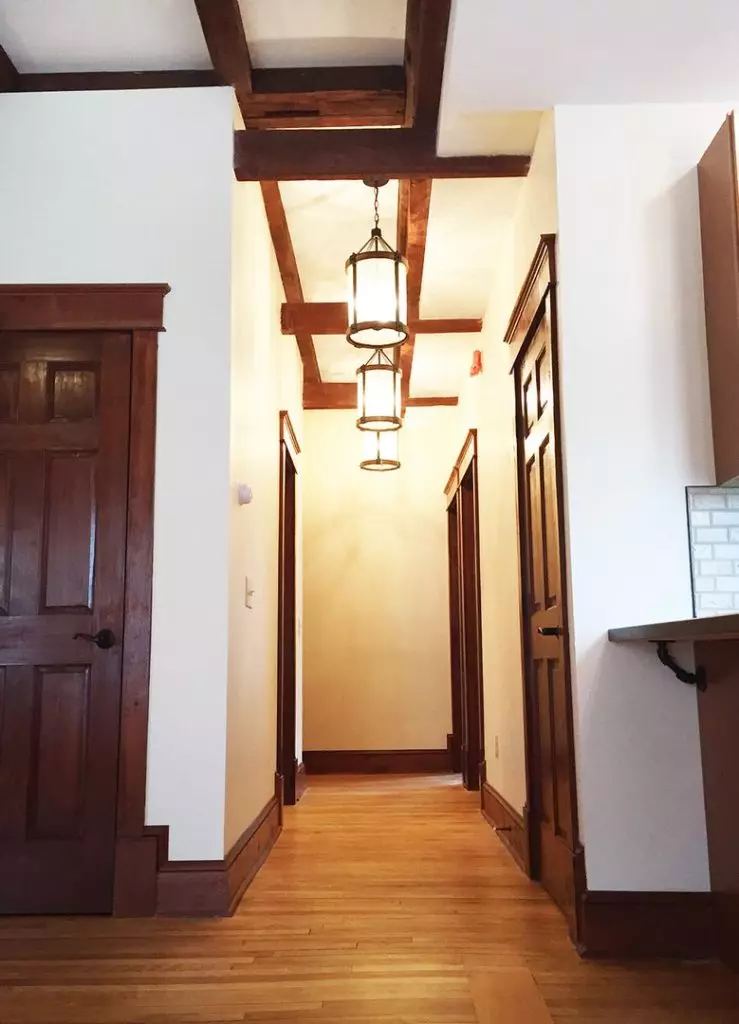 411B Colchester Ave, Burlington, VT | Renovated 3 Bedroom Apartment with Gas Fireplace & Parking | June 2027