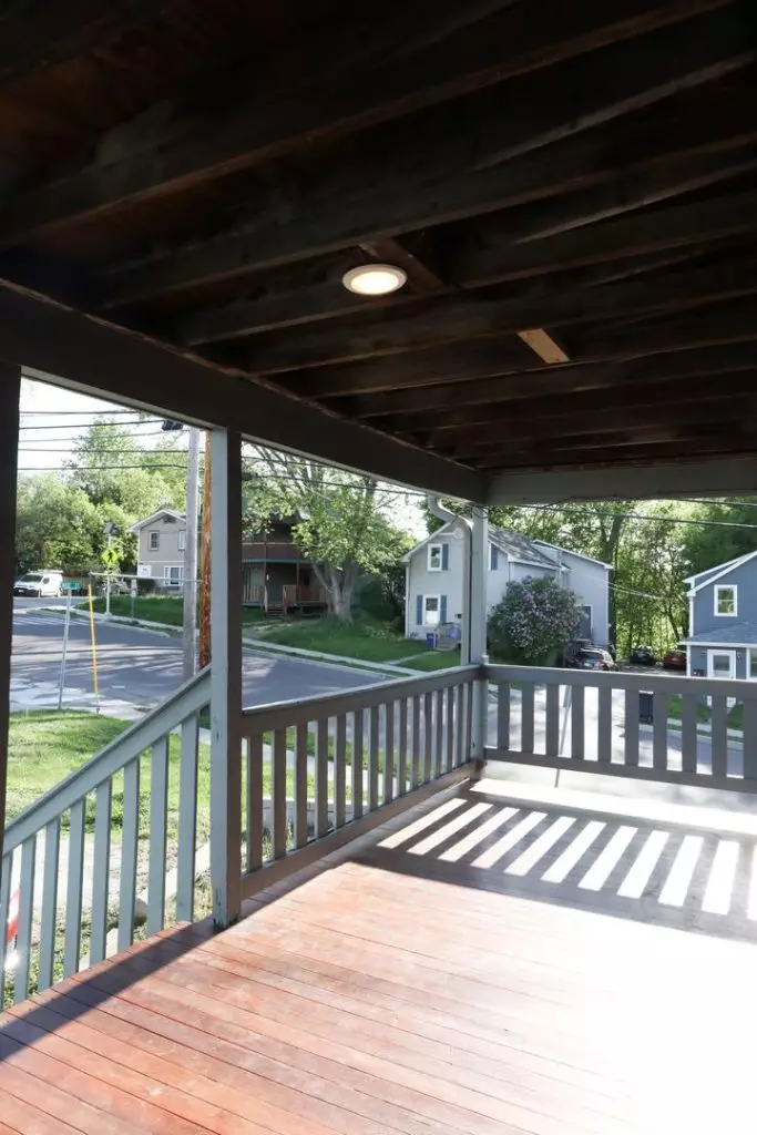 6 Chase St, Burlington, VT | 5 Bedroom, 2 Bathroom Apartment Near UVM | June 2027