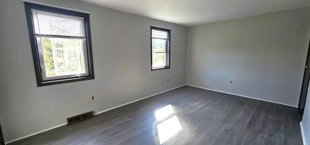 Two Bedroom Townhouse in Colchester – Available November 1, 2026