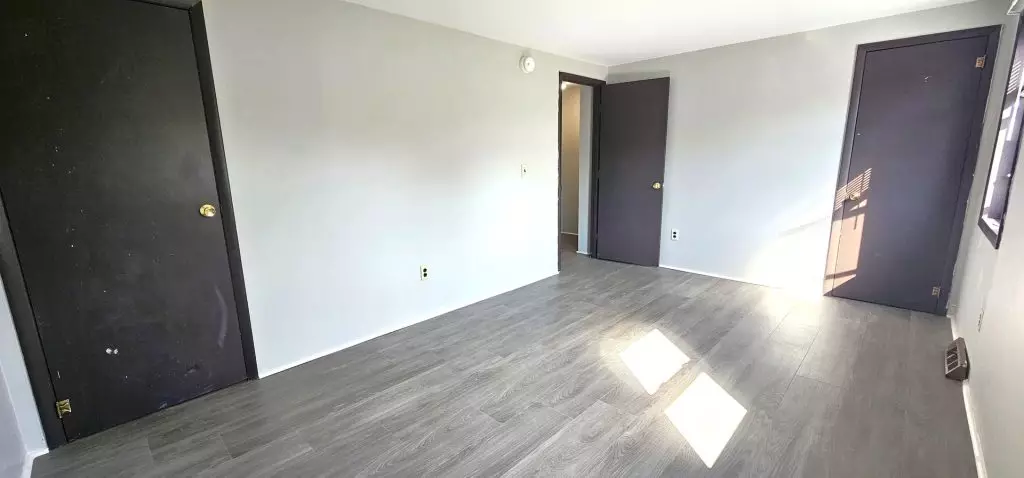 Two Bedroom Townhouse in Colchester – Available November 1, 2026
