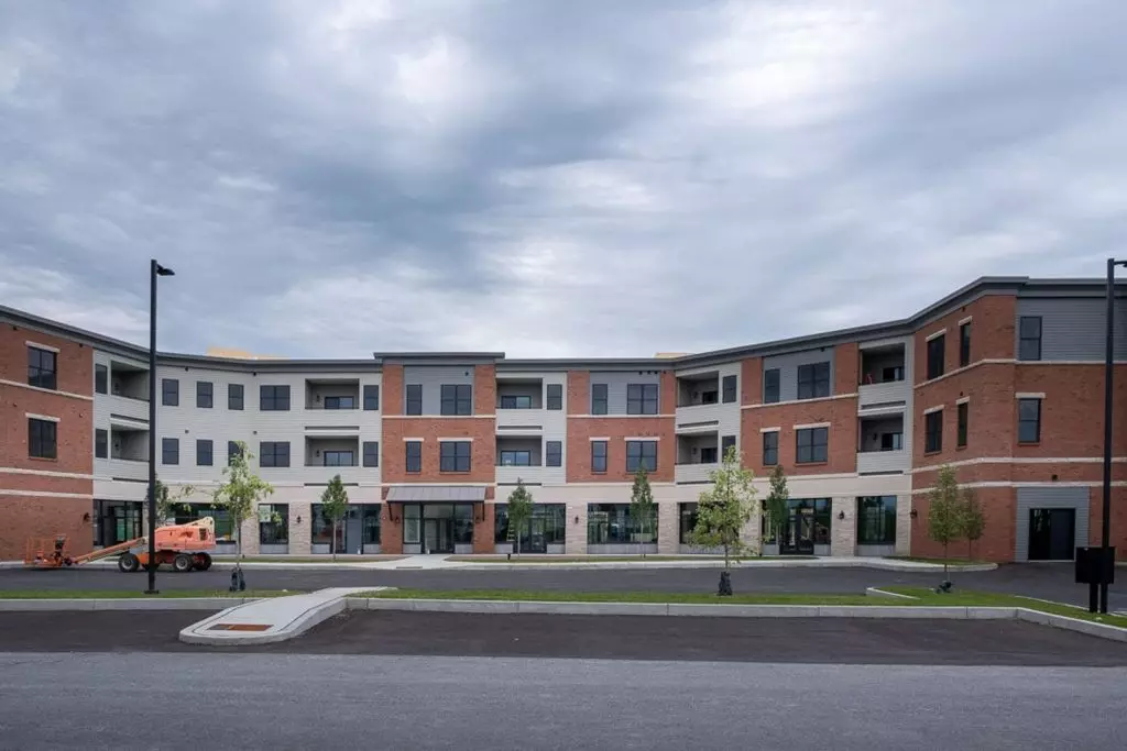 Spacious 2-Bedroom, 2 Bath Apartment at 32 Cottonwood Drive, Apt #301 – Williston, VT!