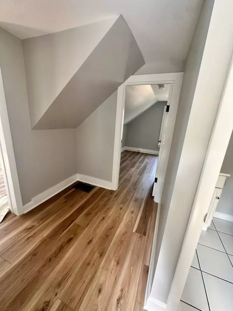 4 Bedroom Apartment for Rent in Burlington, VT | Off-Street Parking | Pet Friendly | June 2027