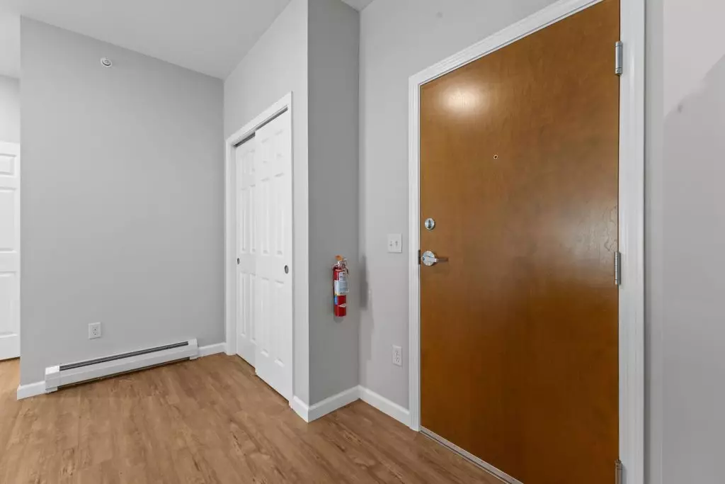 Available Now – Modern 2 Bedroom, 2 Bathroom Apartment in Essex, VT – Heat & Hot Water Included