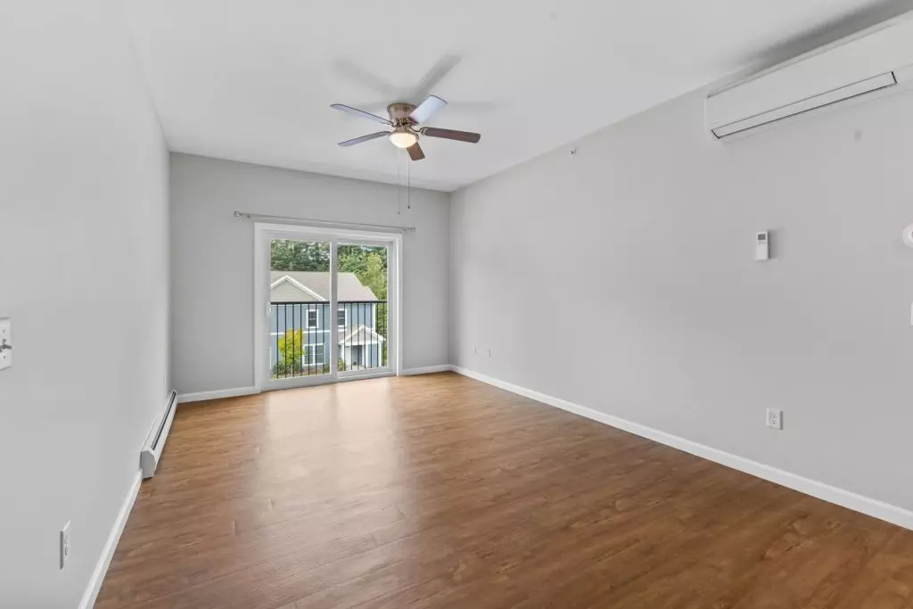 Available Now – Modern 2 Bedroom, 2 Bathroom Apartment in Essex, VT – Heat & Hot Water Included