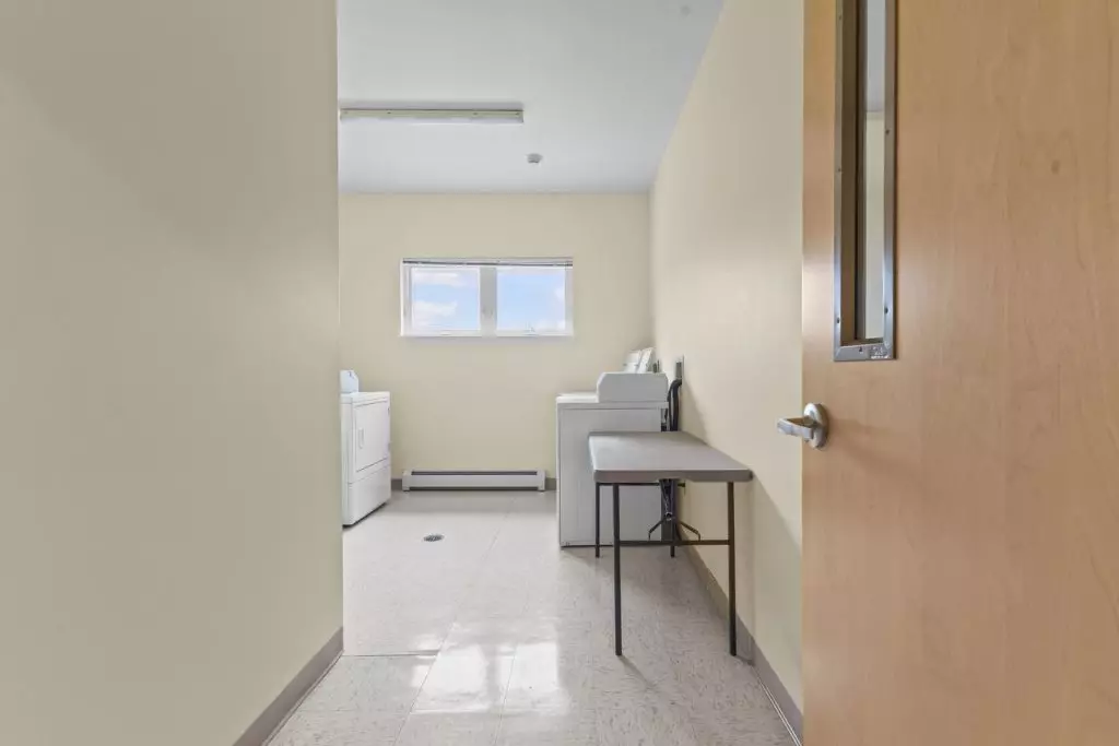 Available Now – Modern 2 Bedroom, 2 Bathroom Apartment in Essex, VT – Heat & Hot Water Included