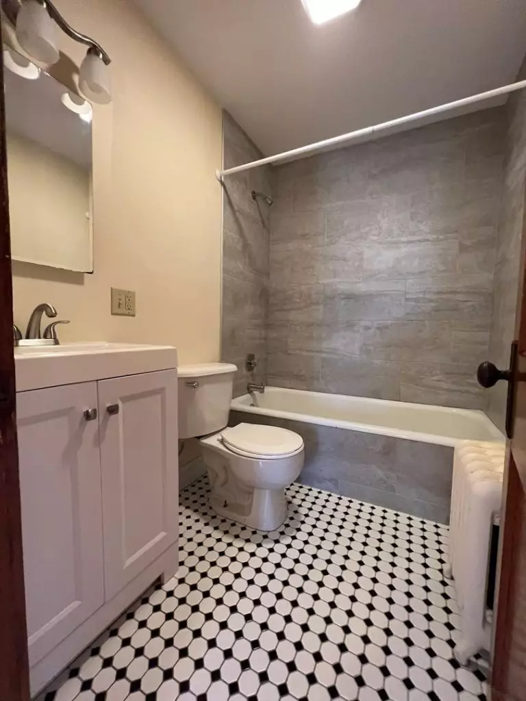 4 Bedroom House for Rent in Burlington, VT | South End | Large Eat-In Kitchen | June 2027