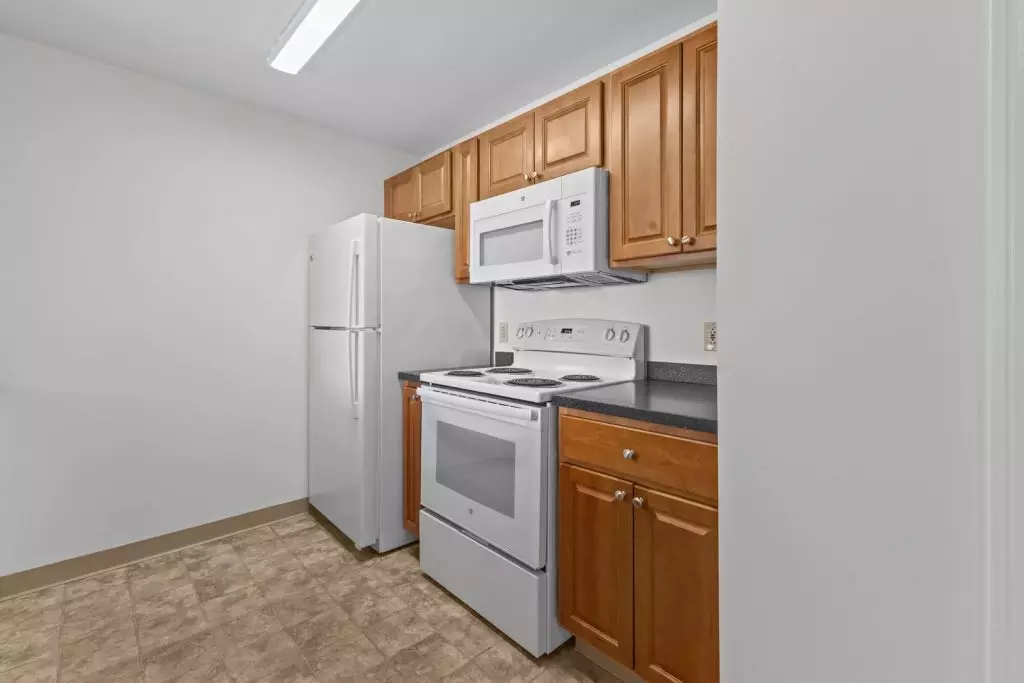 Available Now – 2 Bedroom 55+ Independent Senior Living Apartment in Williston, VT – Utilities Included