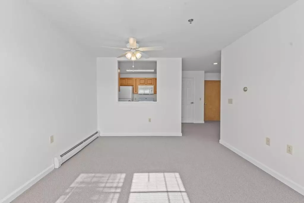 Available Now – 2 Bedroom 55+ Independent Senior Living Apartment in Williston, VT – Utilities Included