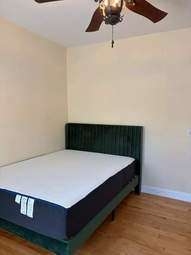 24 Cedar St, Burlington, VT | Renovated 3 Bedroom Apartment with Parking | June 2027