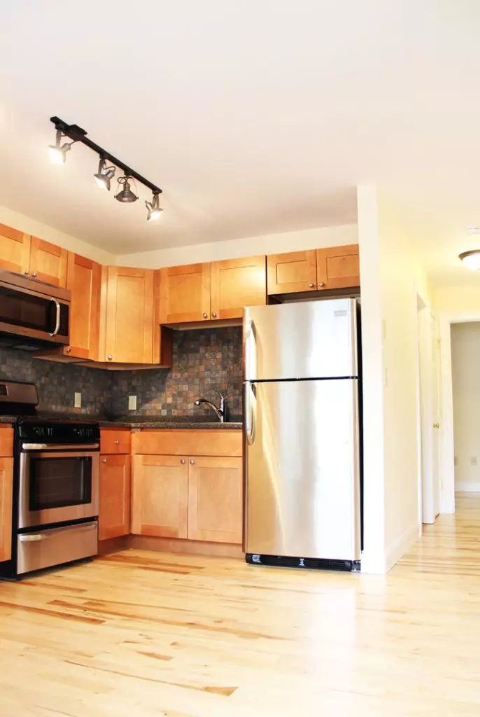 116 North Winooski Ave #10, Burlington, VT | Newly Renovated 2 Bedroom Apartment | June 2027