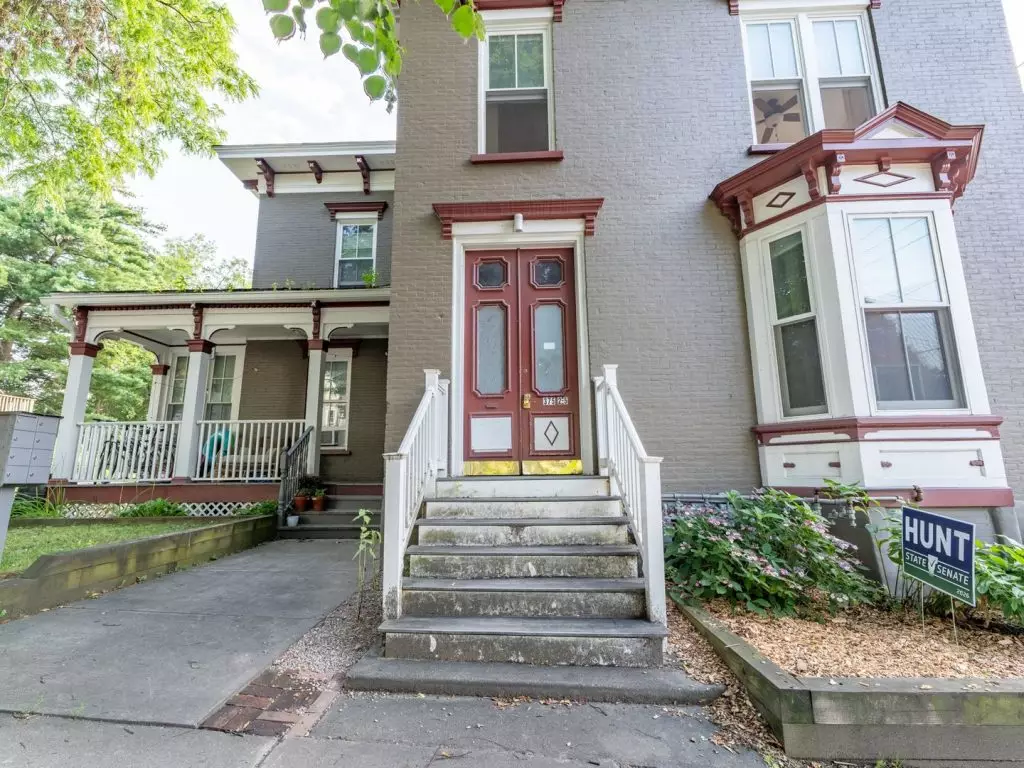 375 St. Paul Street Apt 3 – June 1, 2027