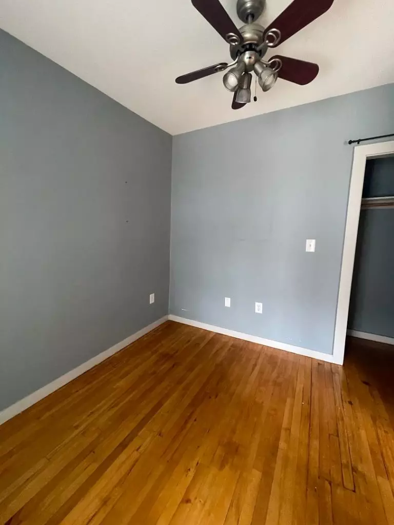 Newly Renovated 2 Bedroom Available! Available June 1st, 2027!