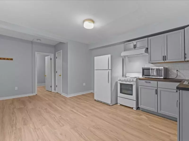 79 Archibald St #1, Burlington, VT | 2 Bedroom Apartment in Old North End | December 5, 2026
