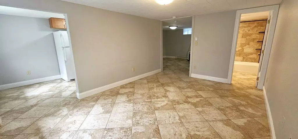 One Bedroom in South End | In-unit Washer and Dryer
