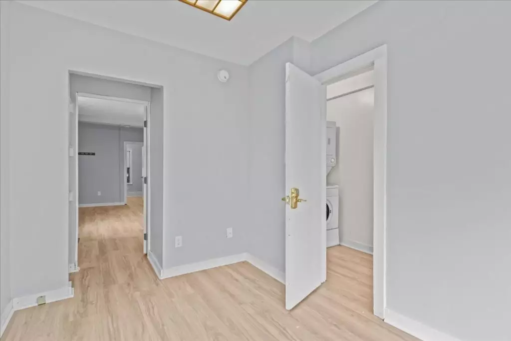 79 Archibald St #1, Burlington, VT | 2 Bedroom Apartment in Old North End | December 5, 2026