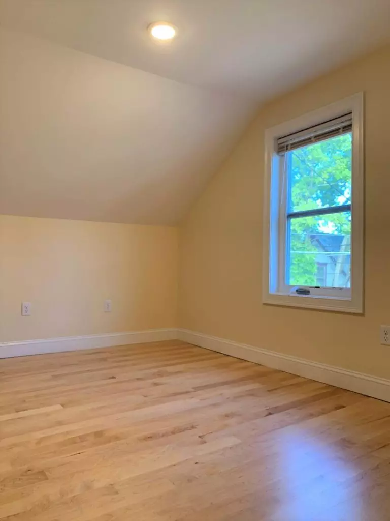 Two Bedroom In Old North End | Modern Finishes