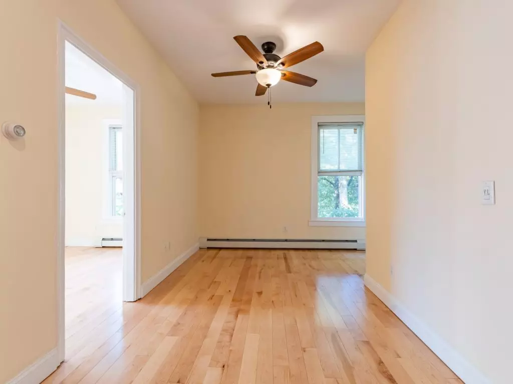375 St. Paul Street Apt 3 – June 1, 2027
