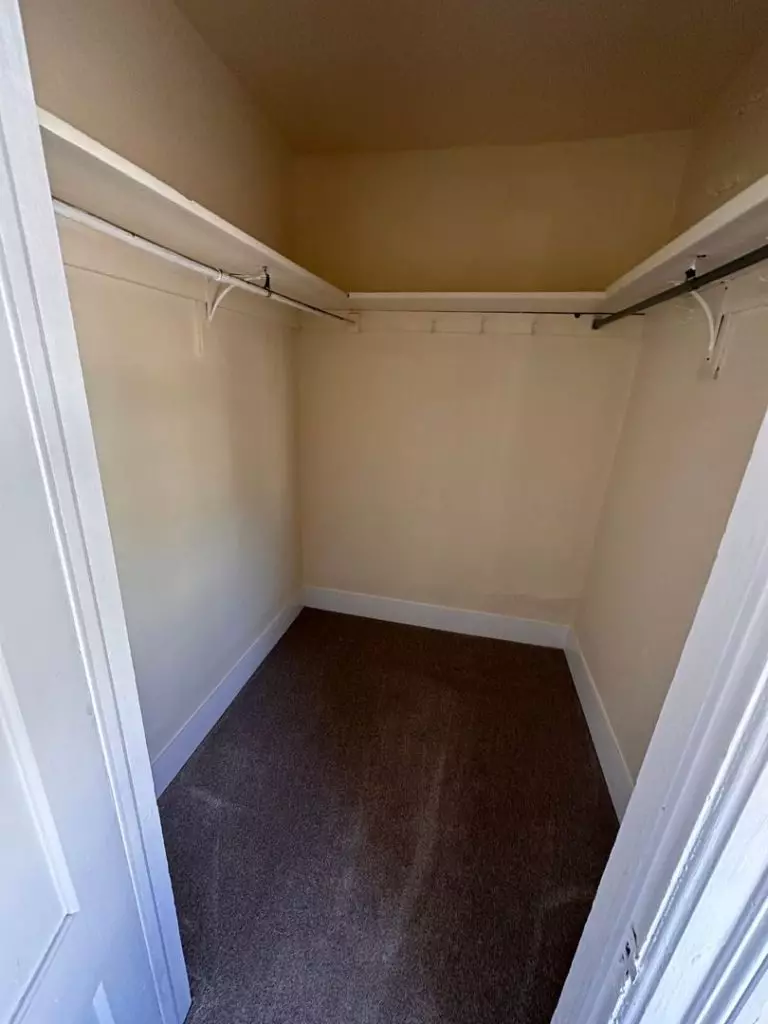 14 St Louis St Apt B, Burlington, VT | Updated 1 Bedroom Apartment in Old North End | June 2027