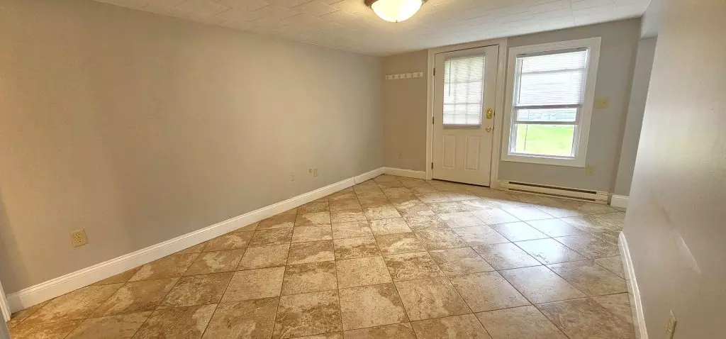 One Bedroom in South End | In-unit Washer and Dryer