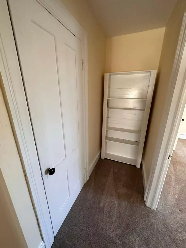 14 St Louis St Apt B, Burlington, VT | Updated 1 Bedroom Apartment in Old North End | June 2027