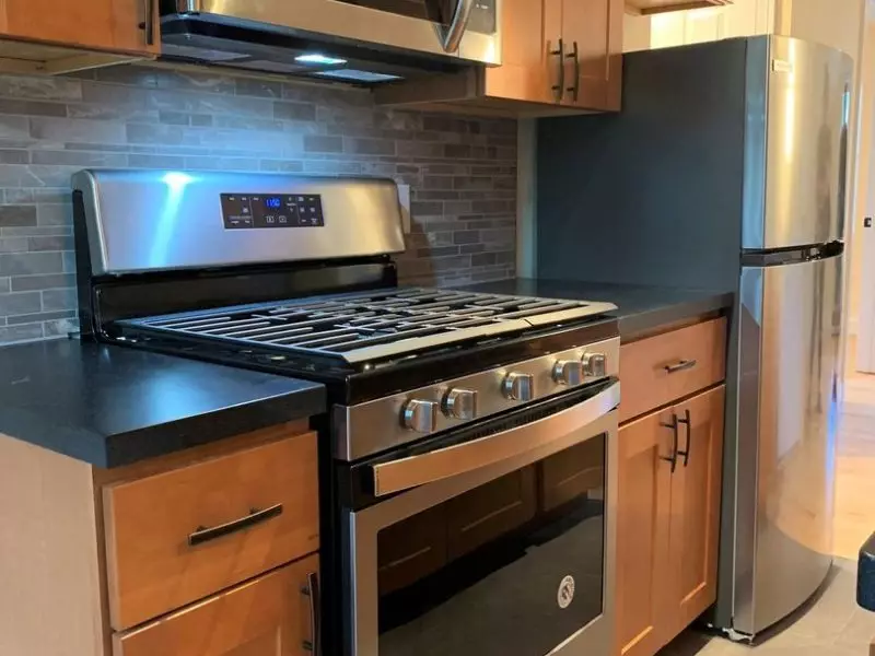 Two Bedroom In Old North End | Modern Finishes