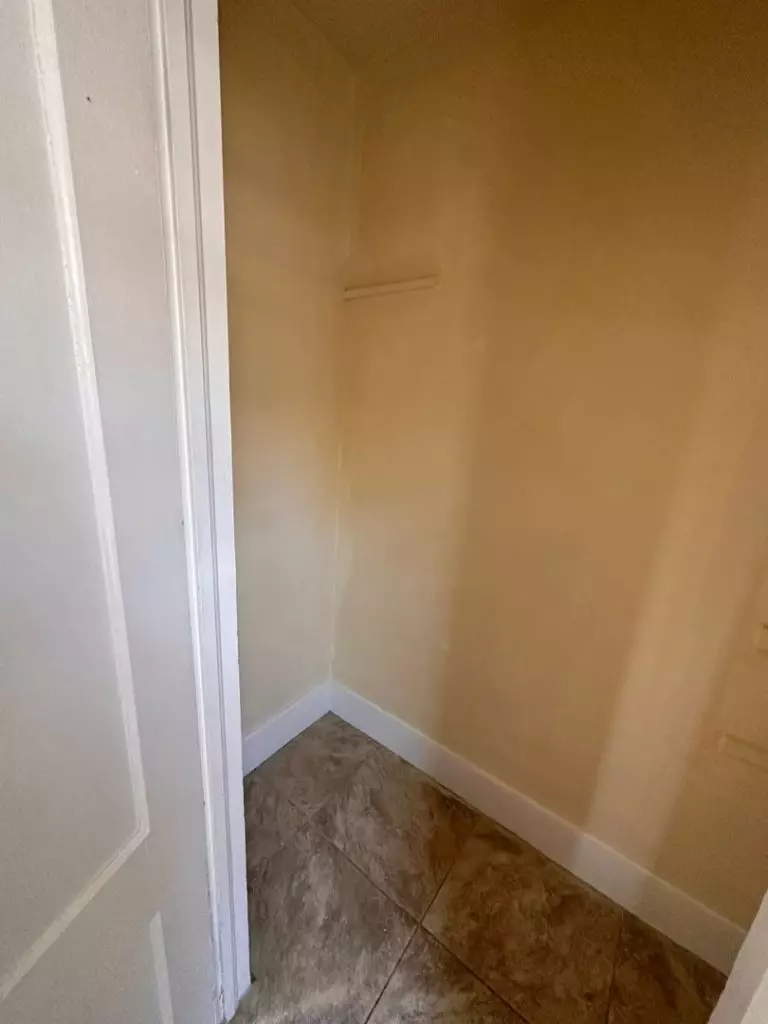 14 St Louis St Apt B, Burlington, VT | Updated 1 Bedroom Apartment in Old North End | June 2027