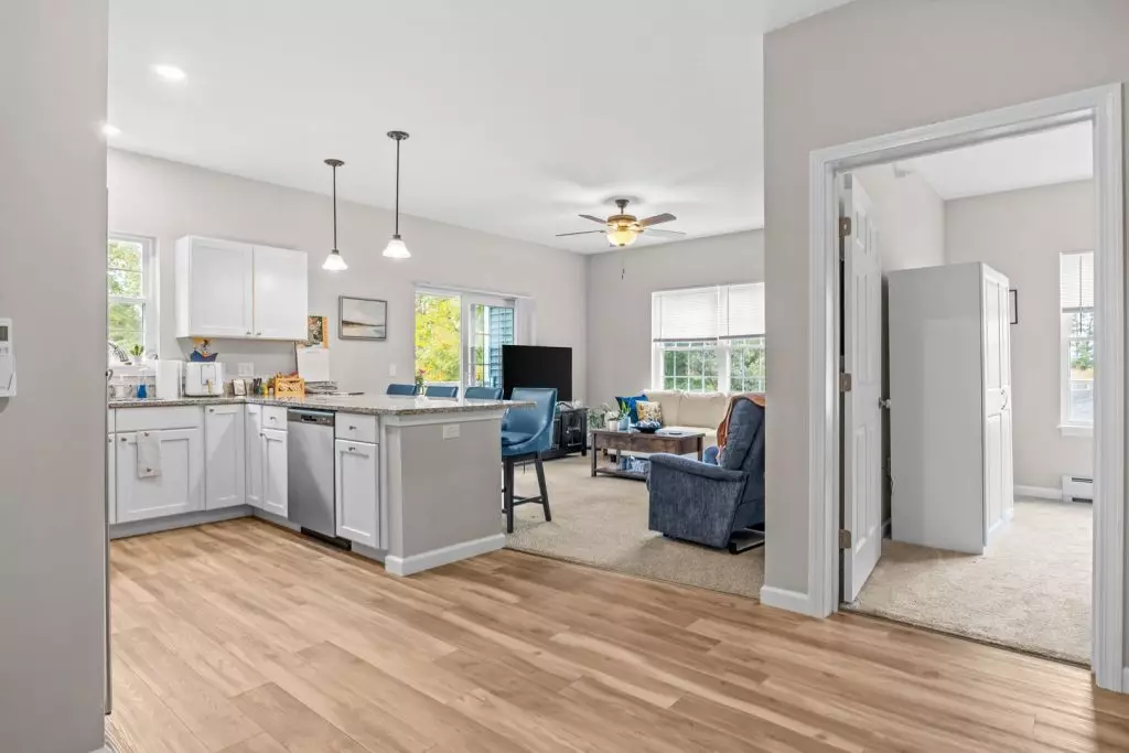 Available November 1st – 2 Bedroom, 2 Bathroom 55+ Independent Senior Living Apartment in Essex, VT – Pinecrest