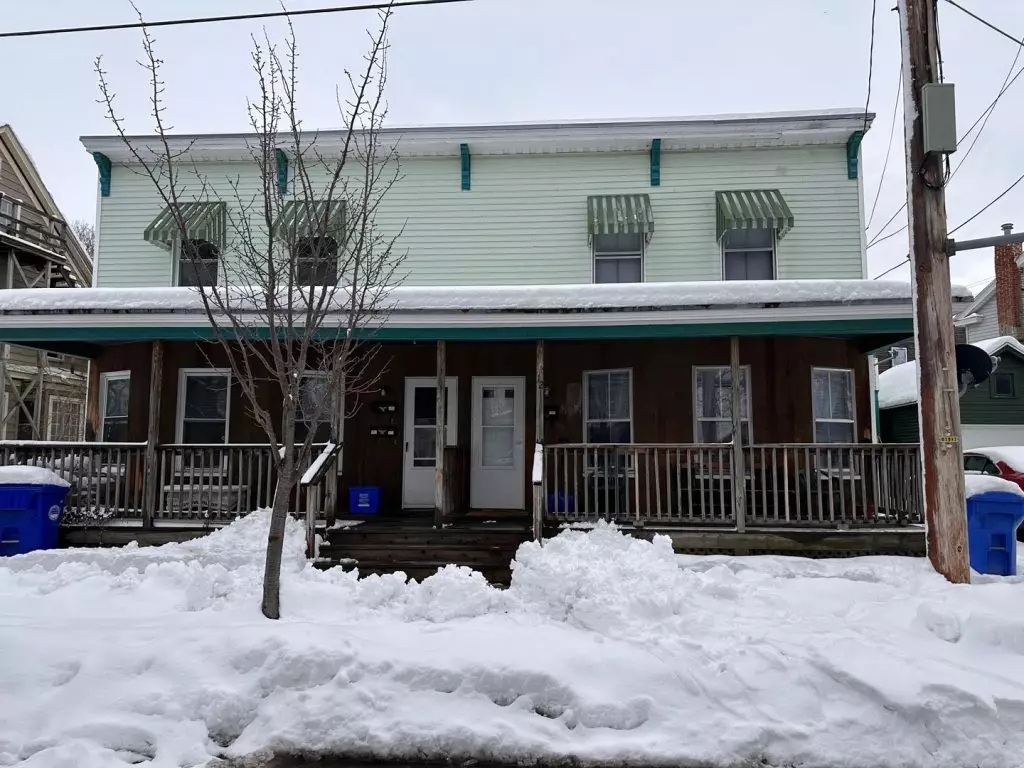 14 St Louis St Apt B, Burlington, VT | Updated 1 Bedroom Apartment in Old North End | June 2027