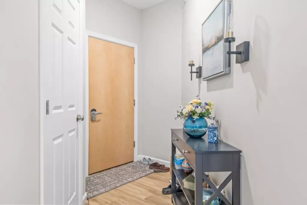 Available November 1st – 2 Bedroom, 2 Bathroom 55+ Independent Senior Living Apartment in Essex, VT – Pinecrest
