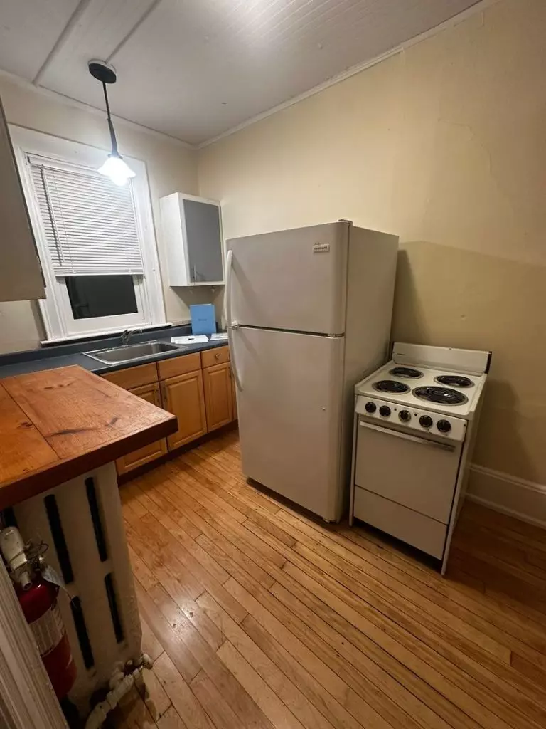Two Bedroom Apartment in South End | Off-Street Parking