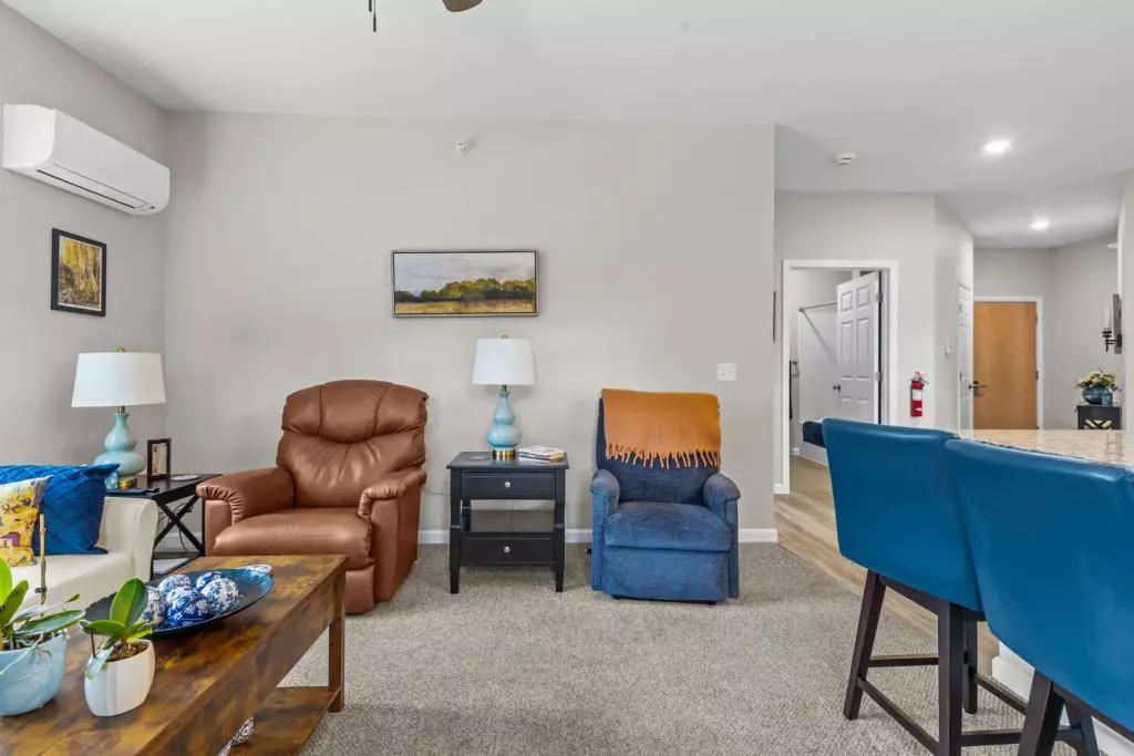 Available November 1st – 2 Bedroom, 2 Bathroom 55+ Independent Senior Living Apartment in Essex, VT – Pinecrest