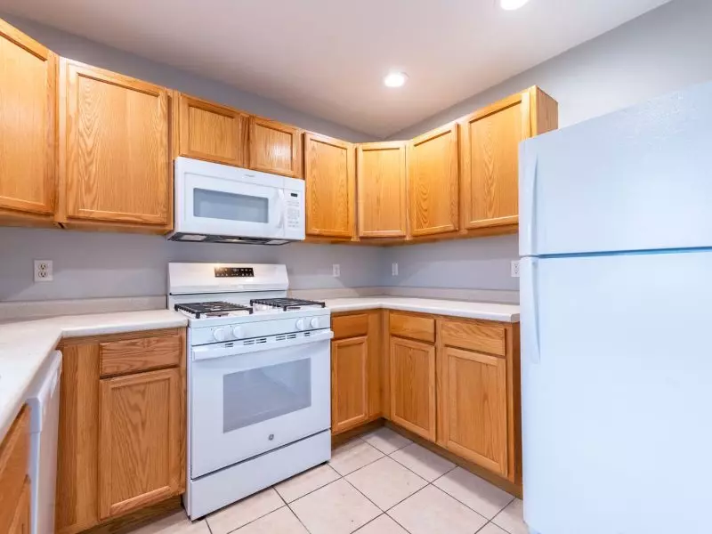 Two Bedroom Apartment Available in the New North End Available Starting June 1st!