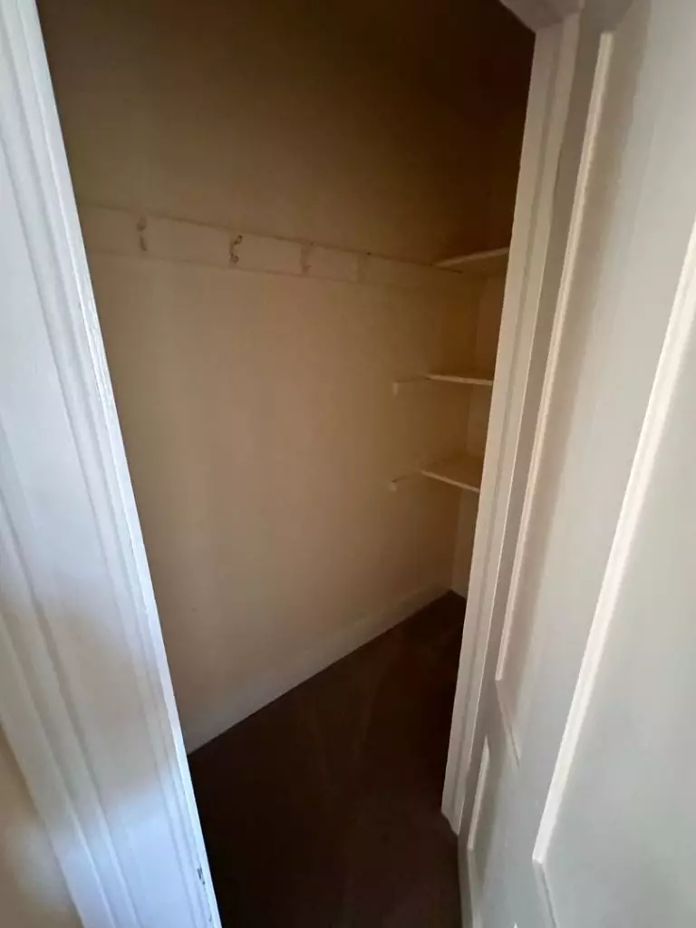14 St Louis St Apt B, Burlington, VT | Updated 1 Bedroom Apartment in Old North End | June 2027