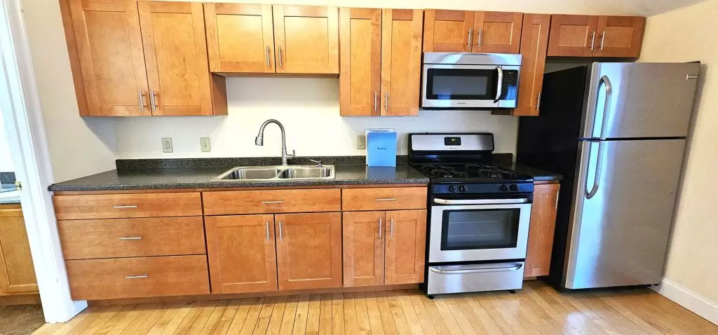One Bedroom in Old North End | Pet Friendly