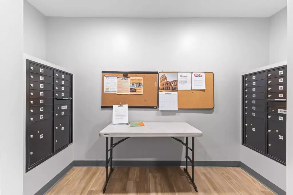 2 Bedroom Apartment in Essex | 55+ community | On-Site Laundry